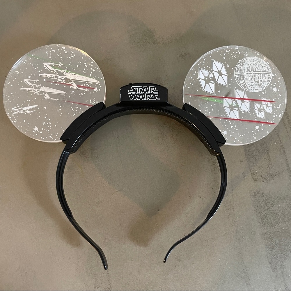 Disney Parks Light Up Star Wars Ears